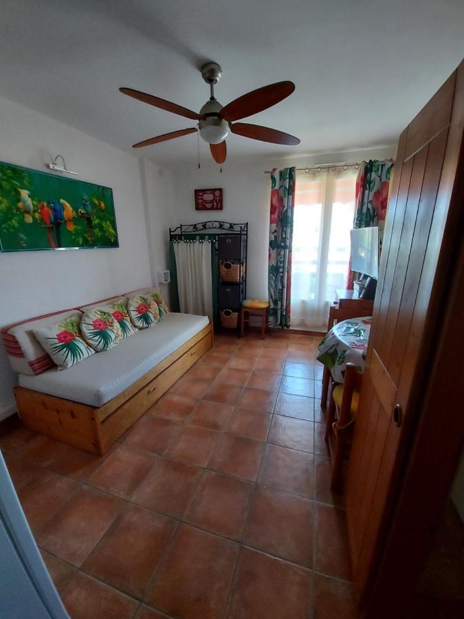 Apartamento T2-Clim-Fibre-Garage 2,30 X 4,95 X 1,90 A La Faviere Bormes-les-Mimosas Exterior foto